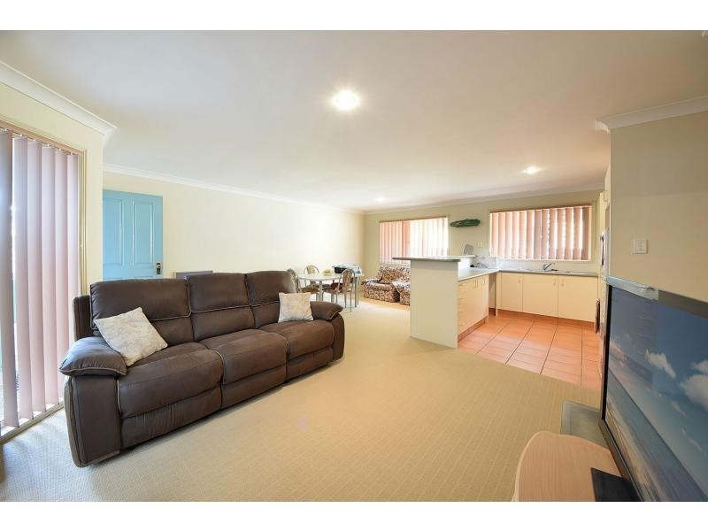 1/436 Cypress Terrace North, Palm Beach QLD 4221