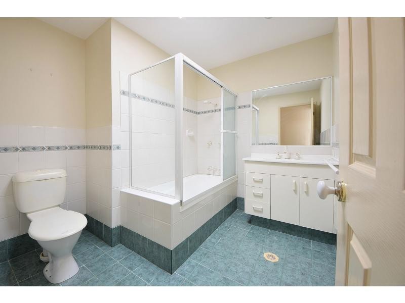 1/436 Cypress Terrace North, Palm Beach QLD 4221