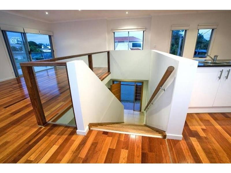 2/56 Sunshine Parade, Miami QLD 4220