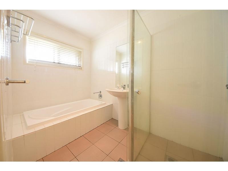 37 Banksia Broadway, Burleigh Waters QLD 4220