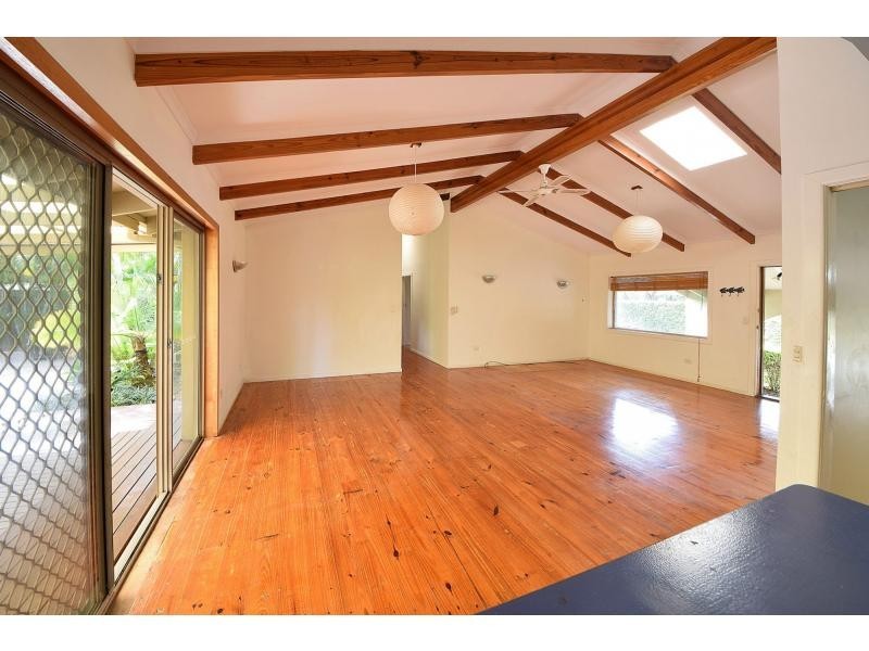 12 Barwon Street, Burleigh Waters QLD 4220