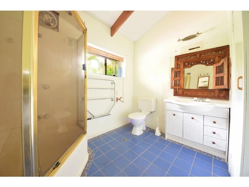 12 Barwon Street, Burleigh Waters QLD 4220