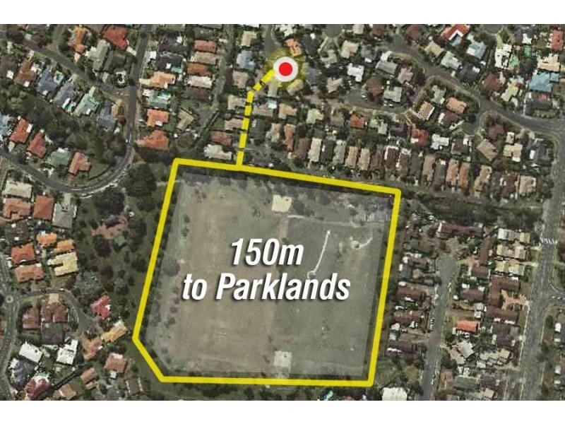 10 Capiten Court, Varsity Lakes QLD 4227