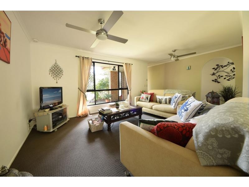 10 Capiten Court, Varsity Lakes QLD 4227