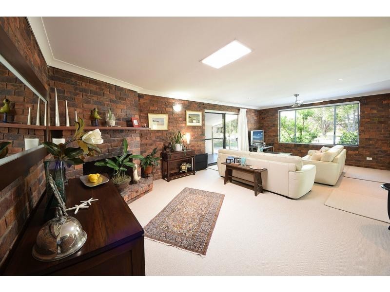 1/8 Russell Court, Miami QLD 4220