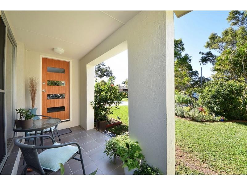 1/8 Russell Court, Miami QLD 4220