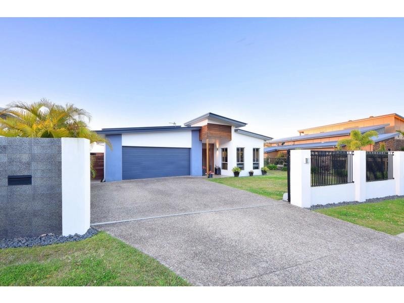 15 Barton Street, Reedy Creek QLD 4227