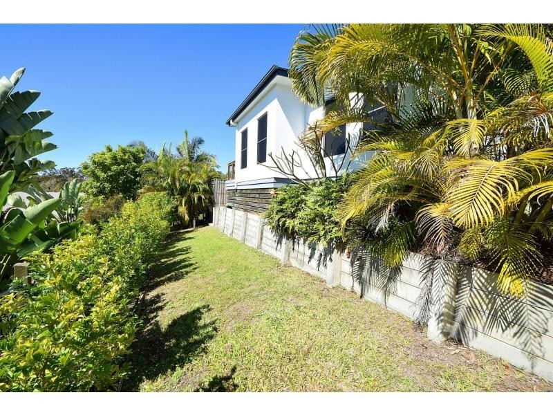 15 Barton Street, Reedy Creek QLD 4227