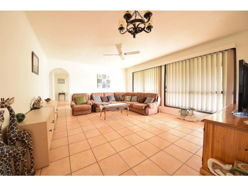 16 Kallay Street, Miami QLD 4220