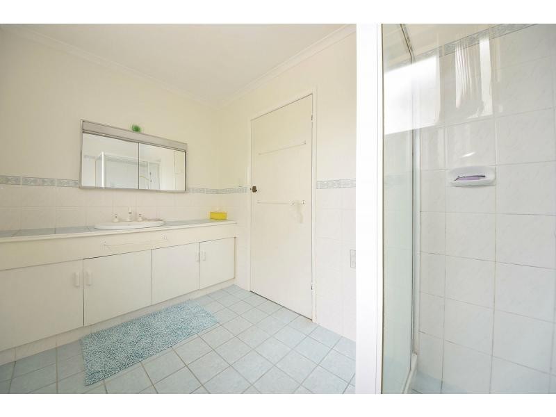 16 Kallay Street, Miami QLD 4220