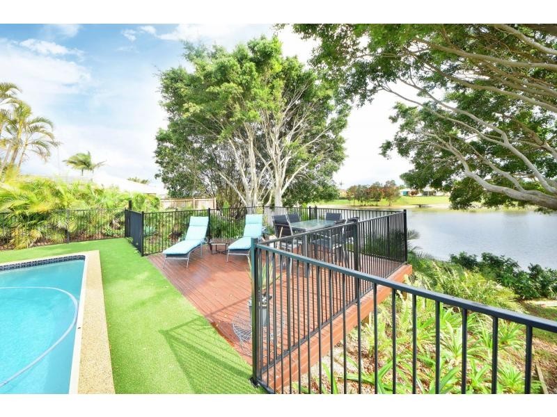 Burleigh Waters QLD 4220