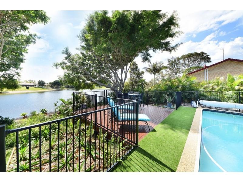 Burleigh Waters QLD 4220