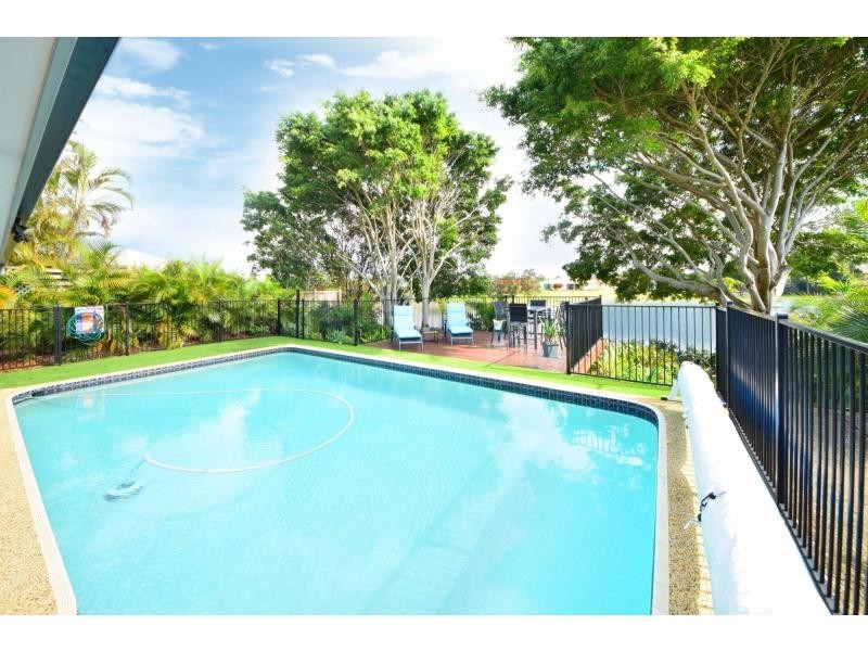 Burleigh Waters QLD 4220