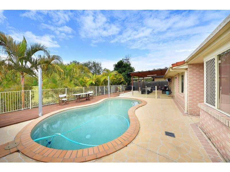 34 Wonga Street, Burleigh Heads QLD 4220