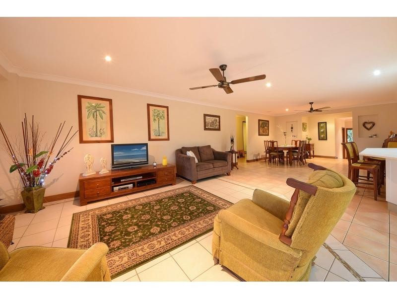 54 Honeyeater Drive, Burleigh Waters QLD 4220