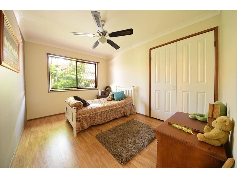 54 Honeyeater Drive, Burleigh Waters QLD 4220