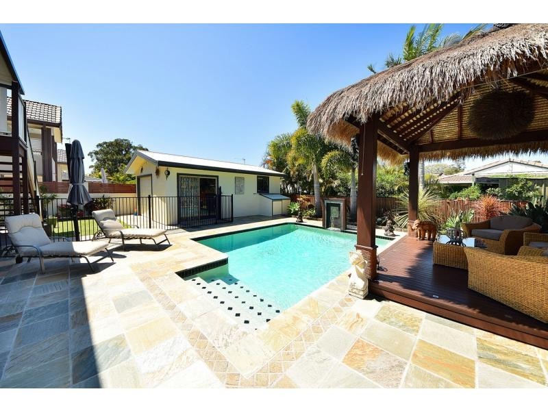 14 Eagle Avenue, Burleigh Waters QLD 4220