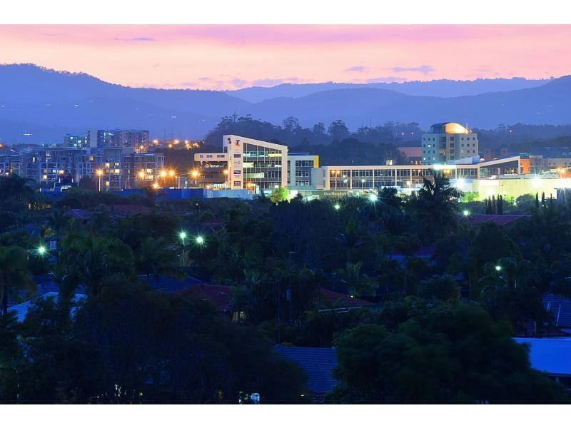 5 Kaydee Court, Miami QLD 4220