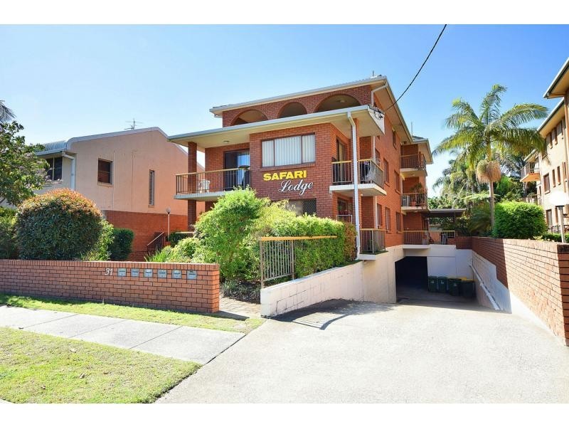 5/31 Armrick Avenue, Broadbeach QLD 4218
