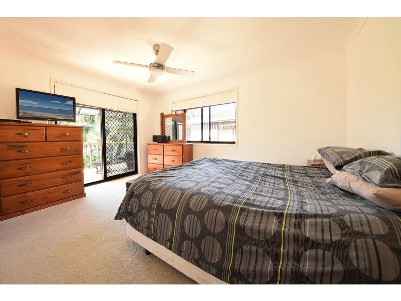 5/31 Armrick Avenue, Broadbeach QLD 4218
