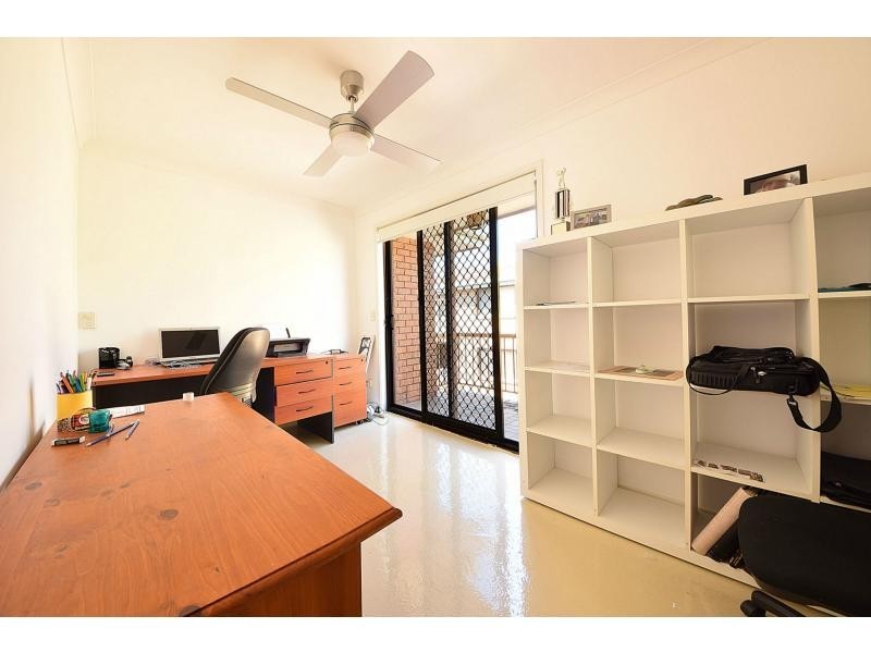 5/31 Armrick Avenue, Broadbeach QLD 4218