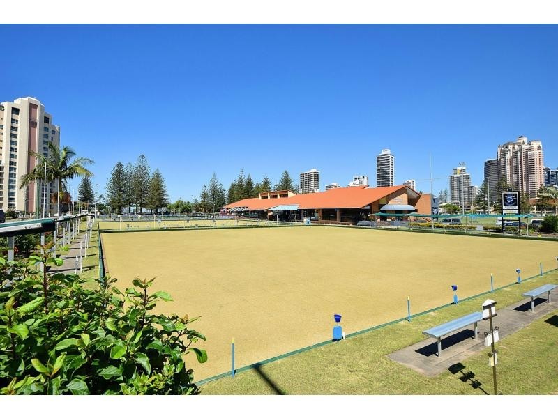 5/31 Armrick Avenue, Broadbeach QLD 4218