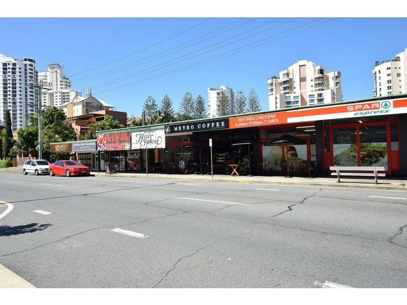 5/31 Armrick Avenue, Broadbeach QLD 4218