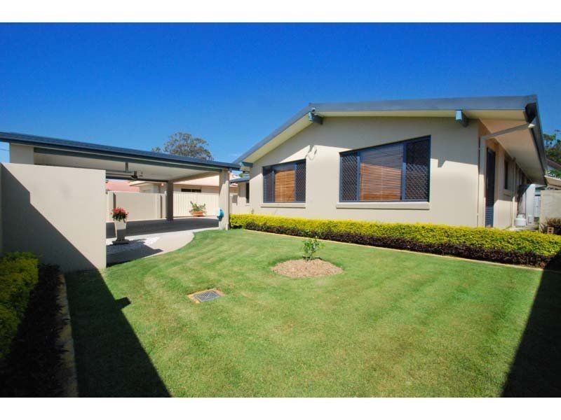74 Acanthus Avenue, Burleigh Heads QLD 4220