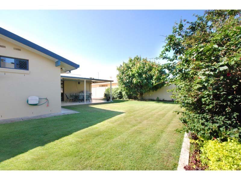 74 Acanthus Avenue, Burleigh Heads QLD 4220