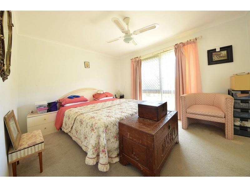 43 Kingfisher Crescent, Burleigh Waters QLD 4220