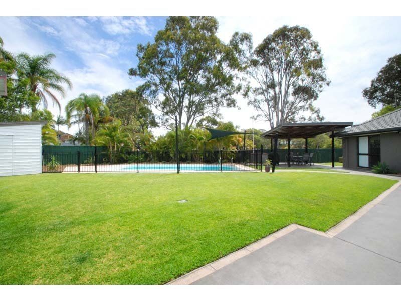 8 Violet Court, Miami QLD 4220