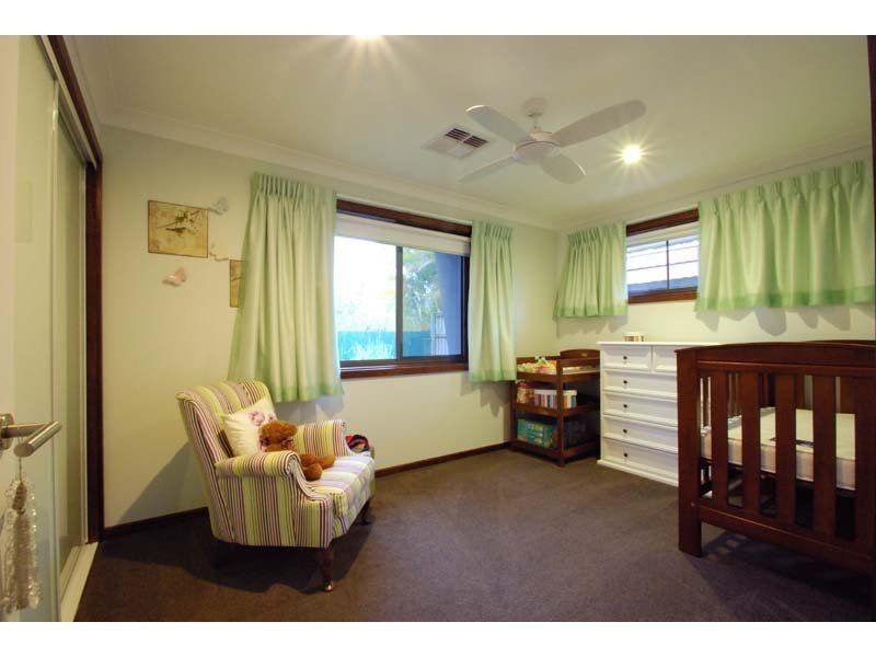 8 Violet Court, Miami QLD 4220