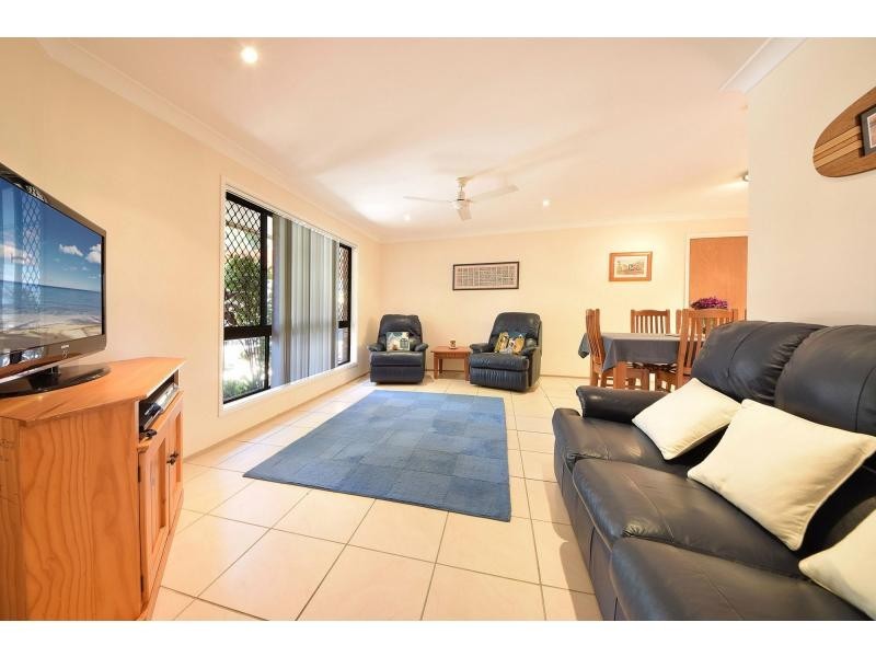 7 Boston Place, Burleigh Waters QLD 4220