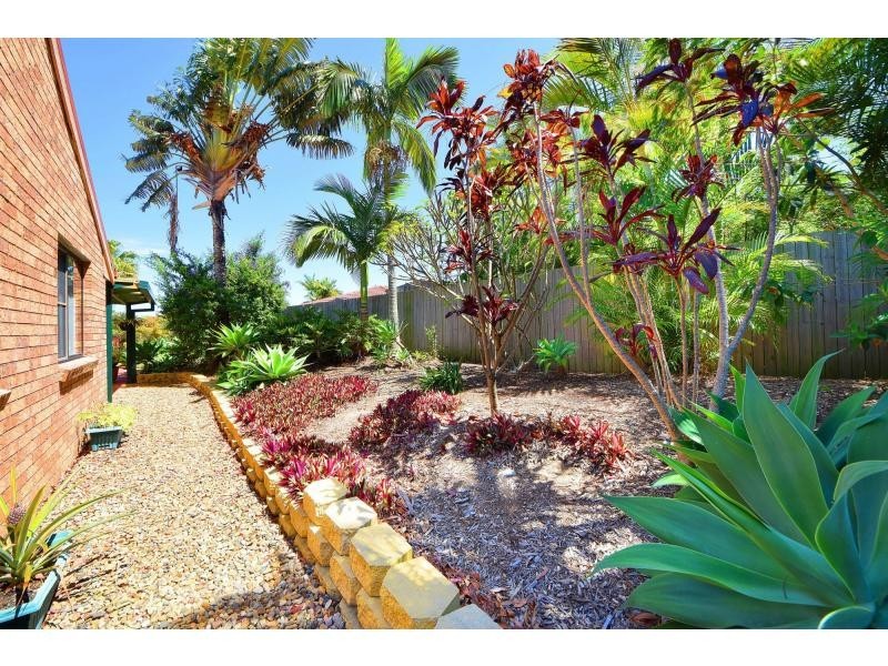 7 Boston Place, Burleigh Waters QLD 4220