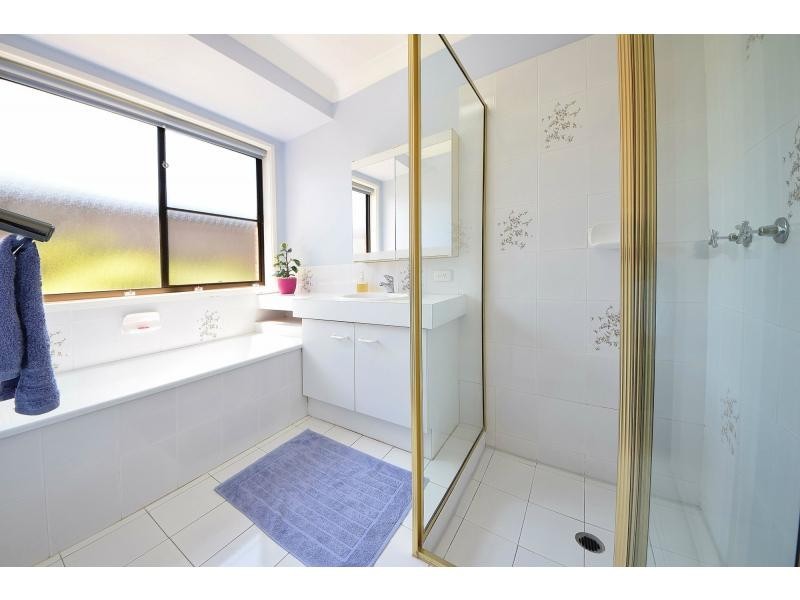 7 Boston Place, Burleigh Waters QLD 4220