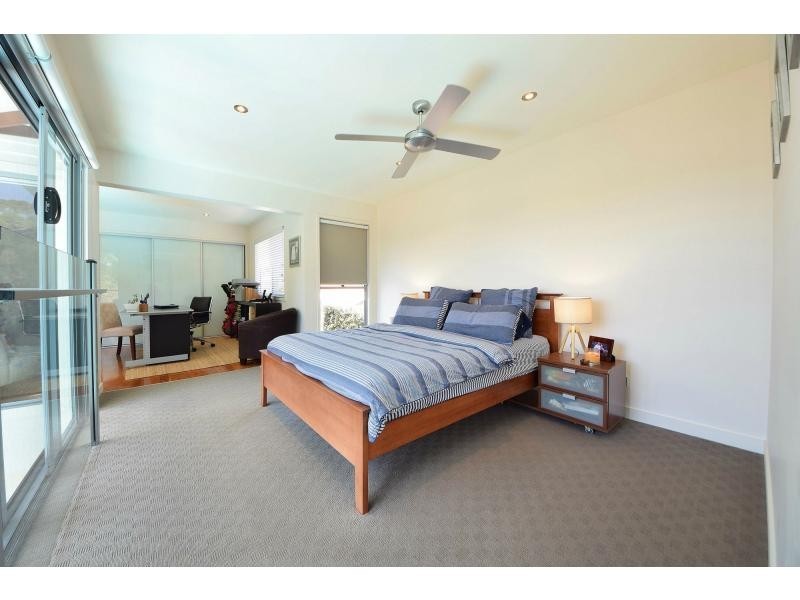 53 Warrina Crescent, Burleigh Waters QLD 4220