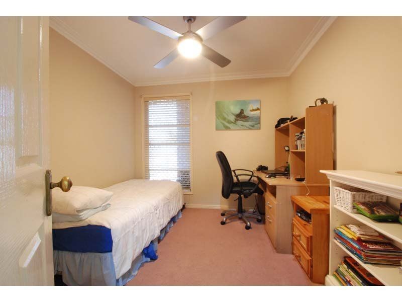 38 Wedgebill Parade, Burleigh Waters QLD 4220