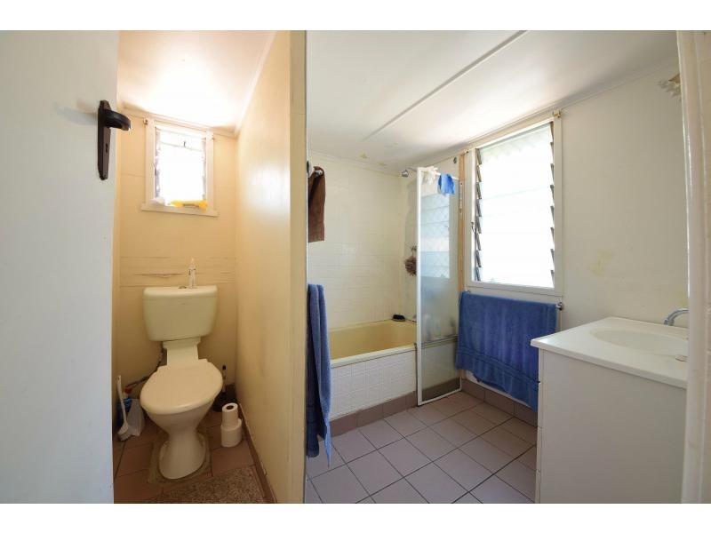 1904 Gold Coast Highway, Burleigh Heads QLD 4220