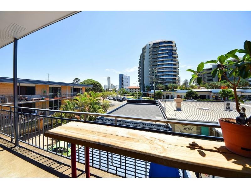 10/1740 Gold Coast Highway, Burleigh Heads QLD 4220