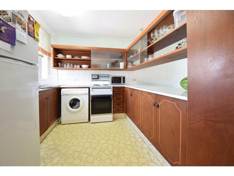 10/1740 Gold Coast Highway, Burleigh Heads QLD 4220