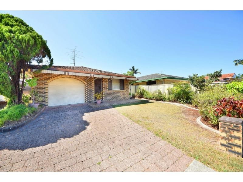 2/85 Christine Avenue, Burleigh Waters QLD 4220