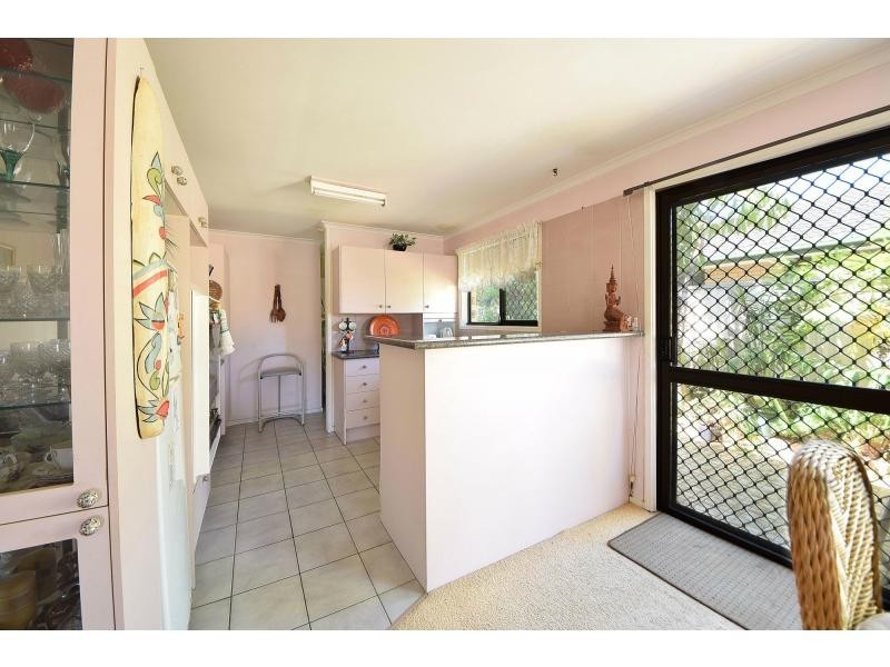 2/85 Christine Avenue, Burleigh Waters QLD 4220