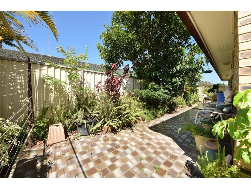 2/85 Christine Avenue, Burleigh Waters QLD 4220