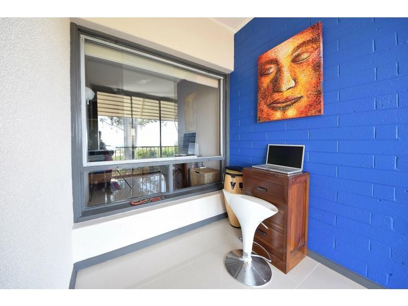 2/18 Brake Street, Burleigh Heads QLD 4220