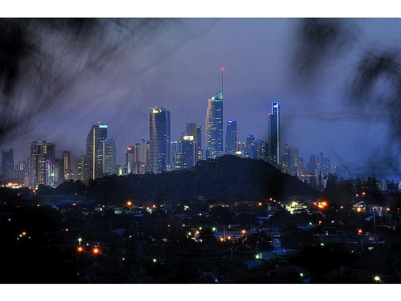 2/22 View Street, Burleigh Heads QLD 4220