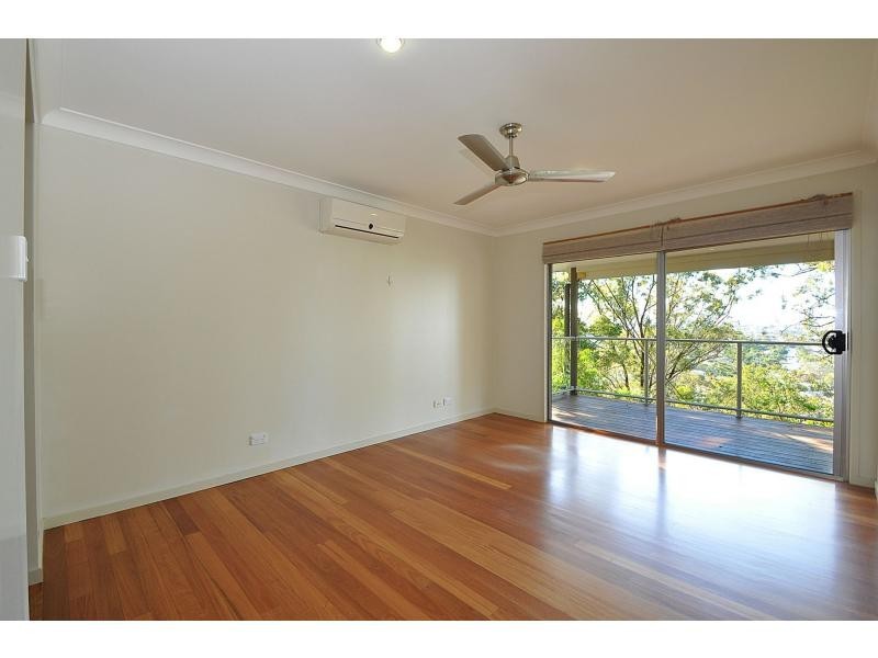 2/22 View Street, Burleigh Heads QLD 4220