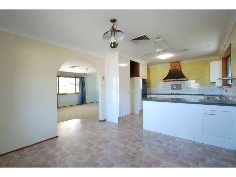 132 Burleigh Street, Burleigh Waters QLD 4220