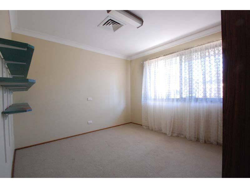 132 Burleigh Street, Burleigh Waters QLD 4220