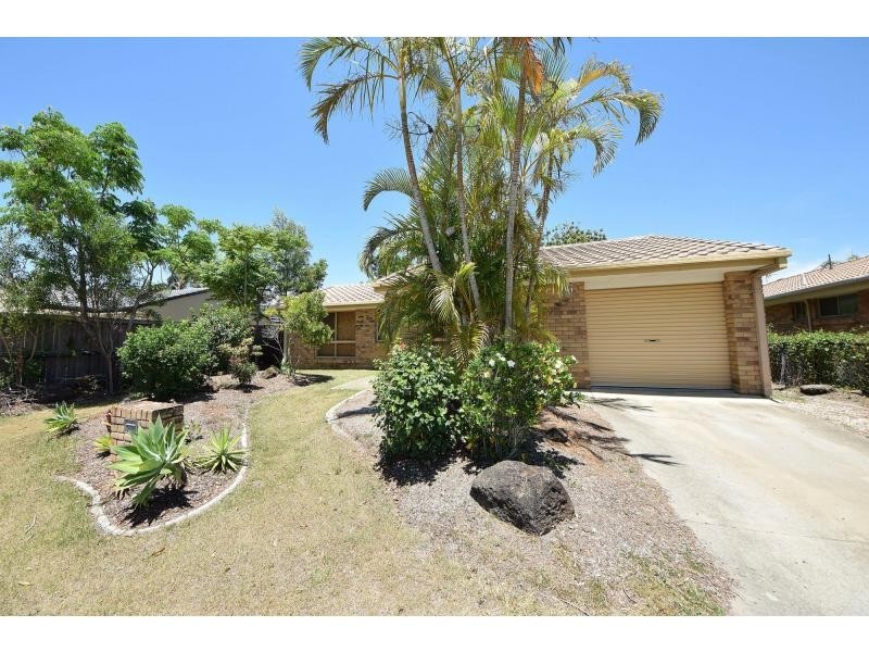10 Southlake Drive, Varsity Lakes QLD 4227
