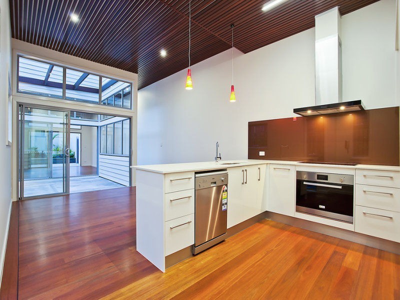 8A & 8B Stephens Street, Burleigh Heads QLD 4220